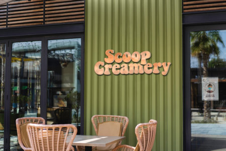 Scoop Creamery — Brand application / 06