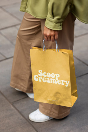 Scoop Creamery — Brand application / 10